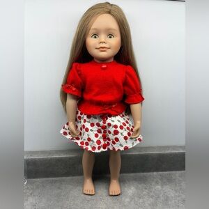 Maplelea third generation Leonie doll